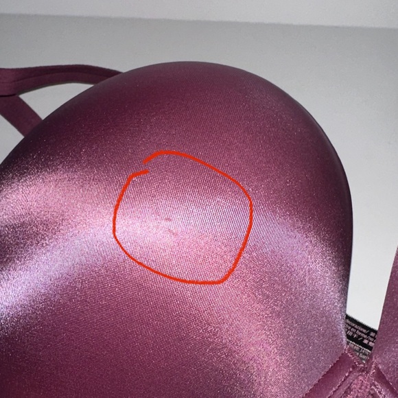 Elegant Lace Trimmed Bra in Deep Purple - Picture 2 of 6